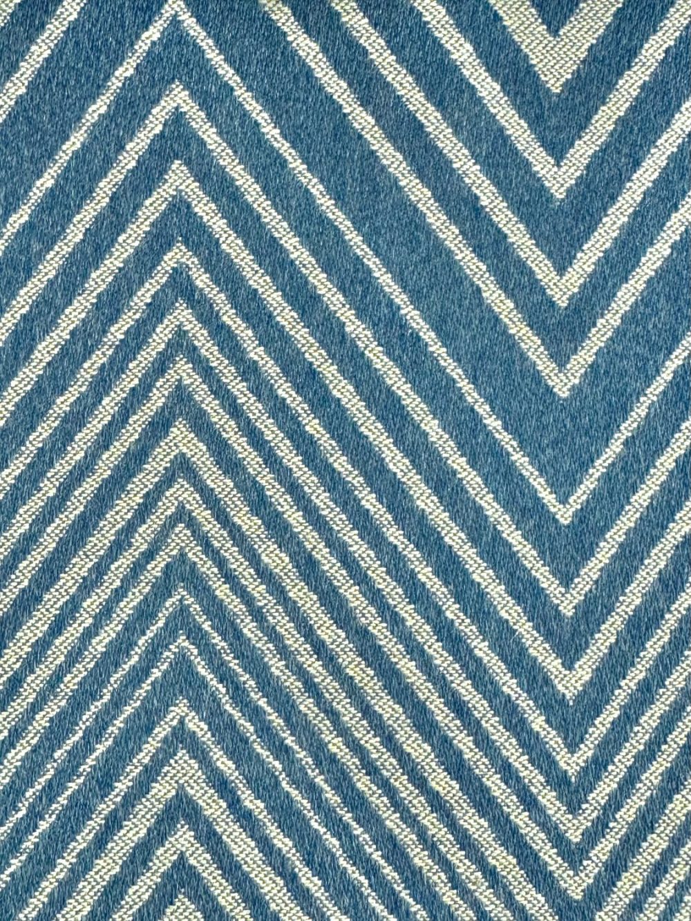 LISBON 7
